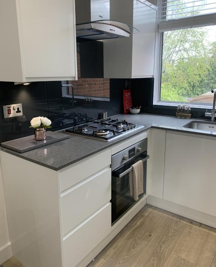 Morland - Hornchurch Apartment *