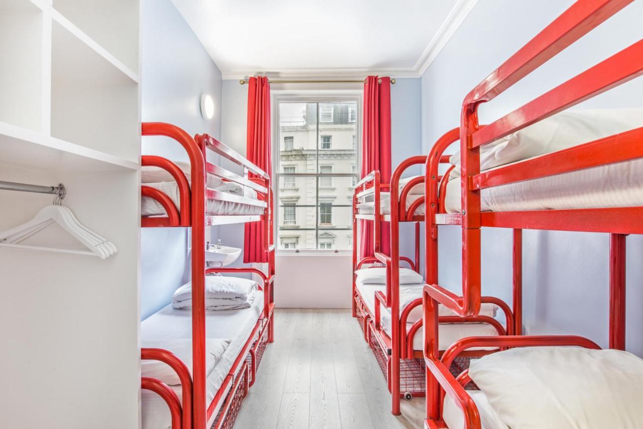 Hostel Astor Victoria *