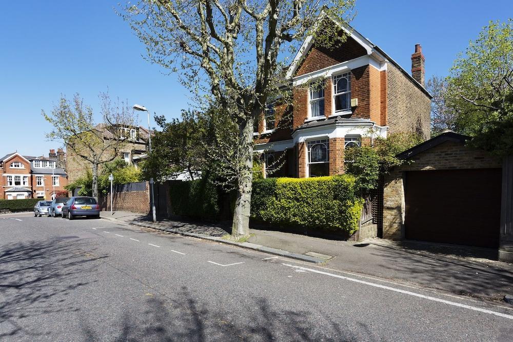 Hotel Veeve - Big Oakfield House Vr 3*