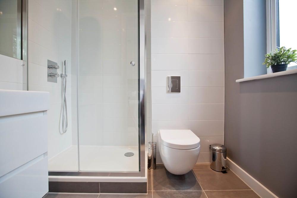 Hotel One White's Row London