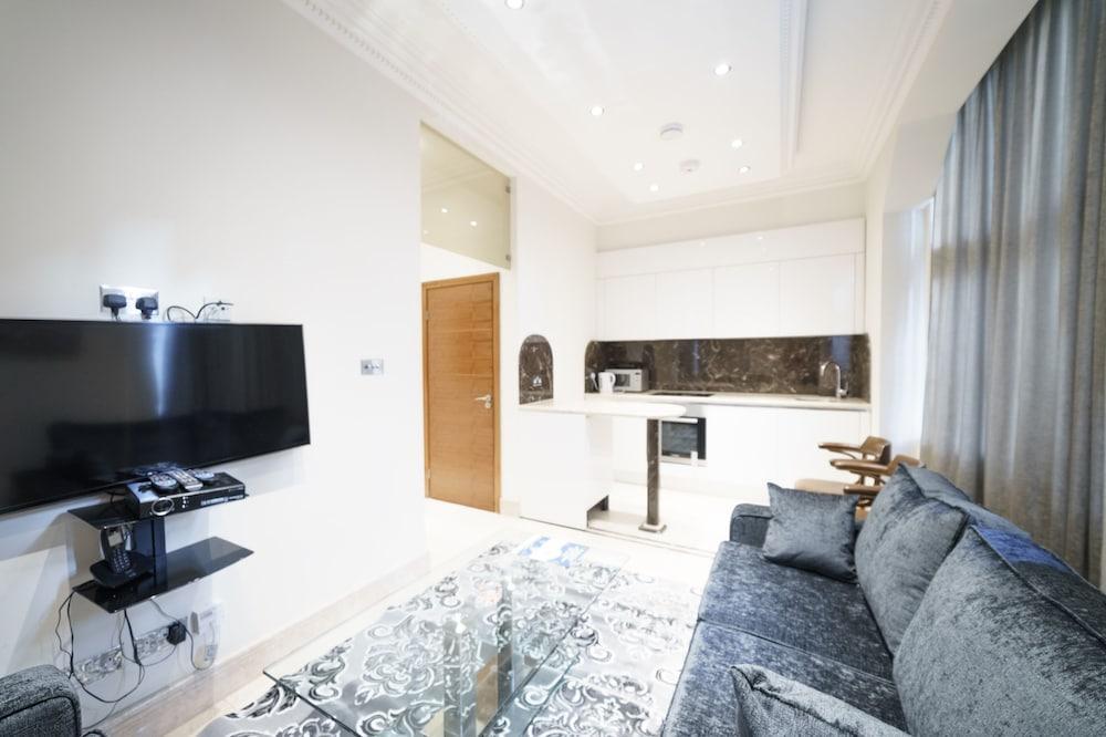 Hyde Park Place London
