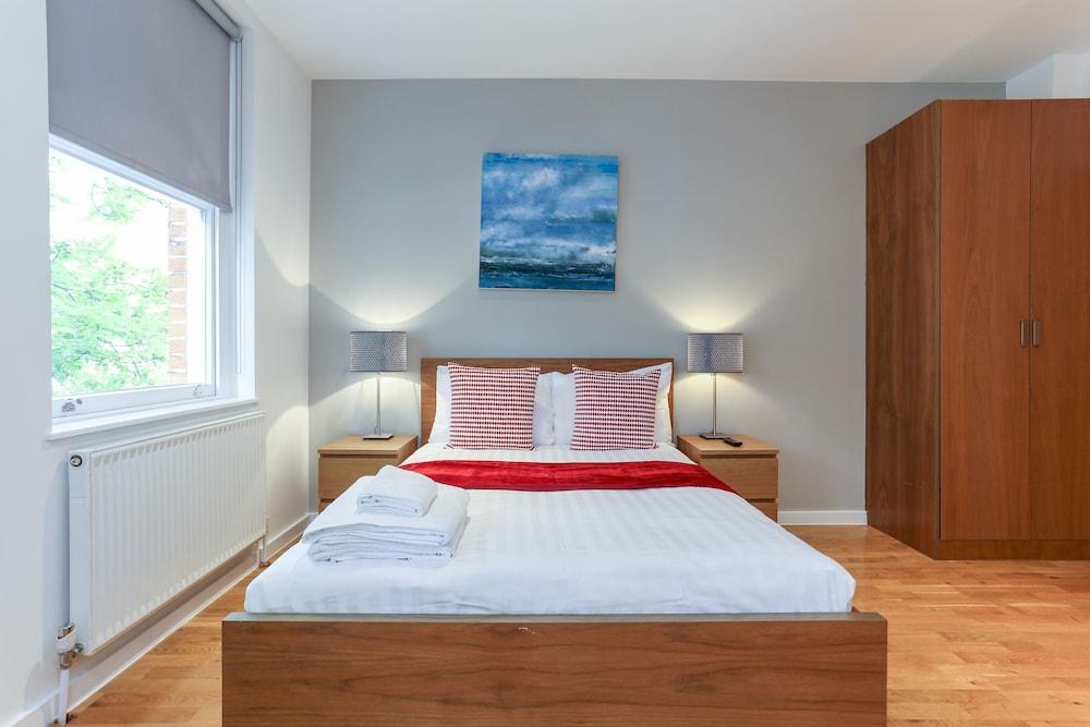 Russell Square Serviced By Concept London