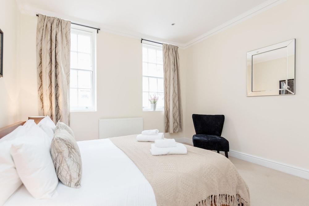 Hotel Spectacular Two Bed London
