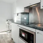 Amazing Studio - Great Area - Quick Links Central