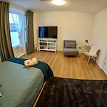 Lovely One Bedroom Flat In The Heart Of London