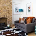 Bathurst Mews III By Onefinestay