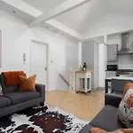 Bathurst Mews III By Onefinestay