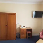 Avoca House Hotel