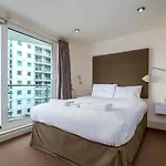 Guestready Superb Central Overlooking River Thames