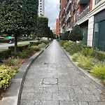 Chelsea Riverside Morden, Chic One Bed