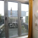 Cosy Camden Town One Bedroom Flat