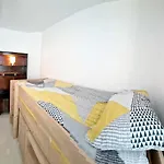Modern 3-Bed House In Surrey Quays