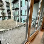 Londwell - Luxury Chelsea Apartment With Balcony