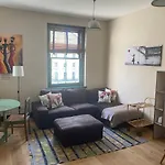 New Stylish 1Bedroom Flat In Paddington, Bayswater