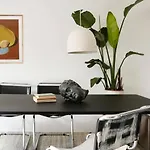 Apartment With A Garden In London, Dalston