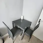 Comfy 1 Bedroom Flat