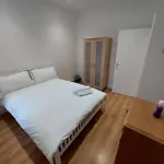 Cosy North Kensington Family Apartment For 4 Persons - Children Stay Free