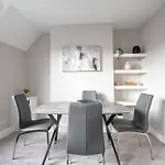 Kennington Apartment D/Apartment