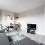 Kennington Apartment D/Apartment