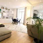 Trendy 2Bedroom And 2 Bathroom Flat, Quiet Nottinghill Street