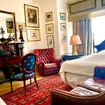 Quality And Very Good Value Private Accommodation In London Close To Notting Hill Zone 2