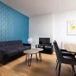 Charmstay Shepherds Bush