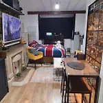 Luxury & Comfy City Break Studio