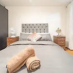 Modern Flat In Prime Location Near Shoreditch & Brick Lane