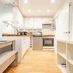 Modern Flat In Prime Location Near Shoreditch & Brick Lane