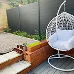 Riverside Premium Double Room Garden View E14