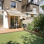 Beautiful 2-Bed Notting Hill Apt With Garden