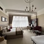 St Paul\'S Hotel