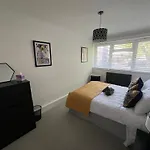Clapham Oasis: Relax & Explore!