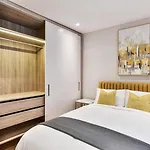 Covent Garden Luxury Retreat
