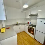 2 Bedroom Apartment Near Euston, King\'S Cross