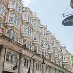 Sonder Museum House