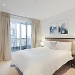 Fabulous Westfield 2 Bed