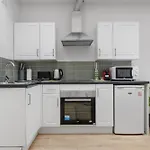 Luxury Boutique Apartment - La Reserve South Kensington