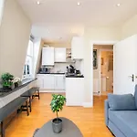So Glamorous Pad - Fitzrovia - By Frankie Says