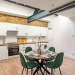 Stylish London Apartment