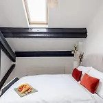 Stylish London Apartment
