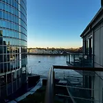 Compact Flat With A River View Close To Big Ben