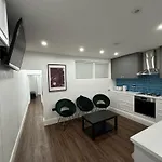 2 Bedroom Luxury Flat In Euston