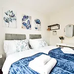 Cosy 3Bd London Accom Sleeps 6
