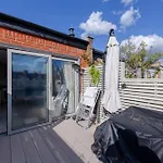 Airy & Modern 1Bd Flat In Maida Vale