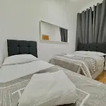 Venice Hotel