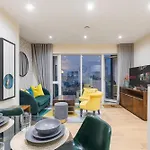 Short Stays At Lotus House