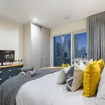 Short Stays At Lotus House