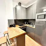 Greenwich Cosy Apartment