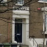Cosy One Bedroom Flat In Newcross London